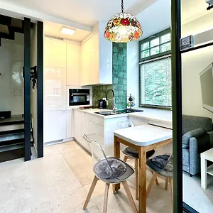 Evergreen House Apartament
